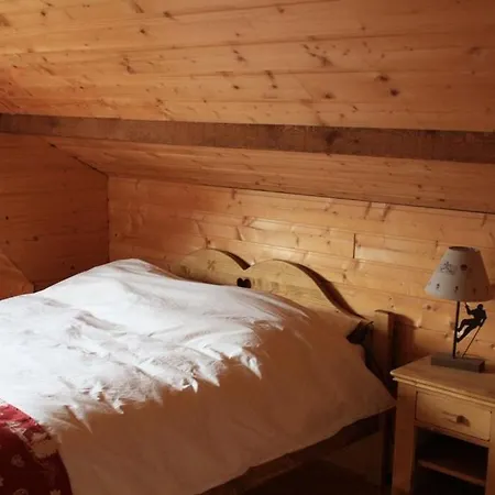 Les Marmottes De L'alpe Chalet Auris