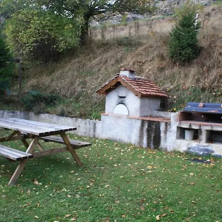 Les Marmottes De L'alpe Chalet Auris